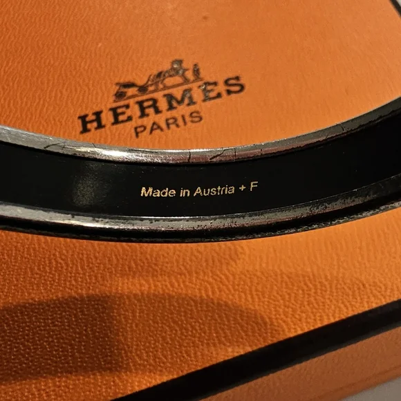 HERMES BANGLE BRACELT